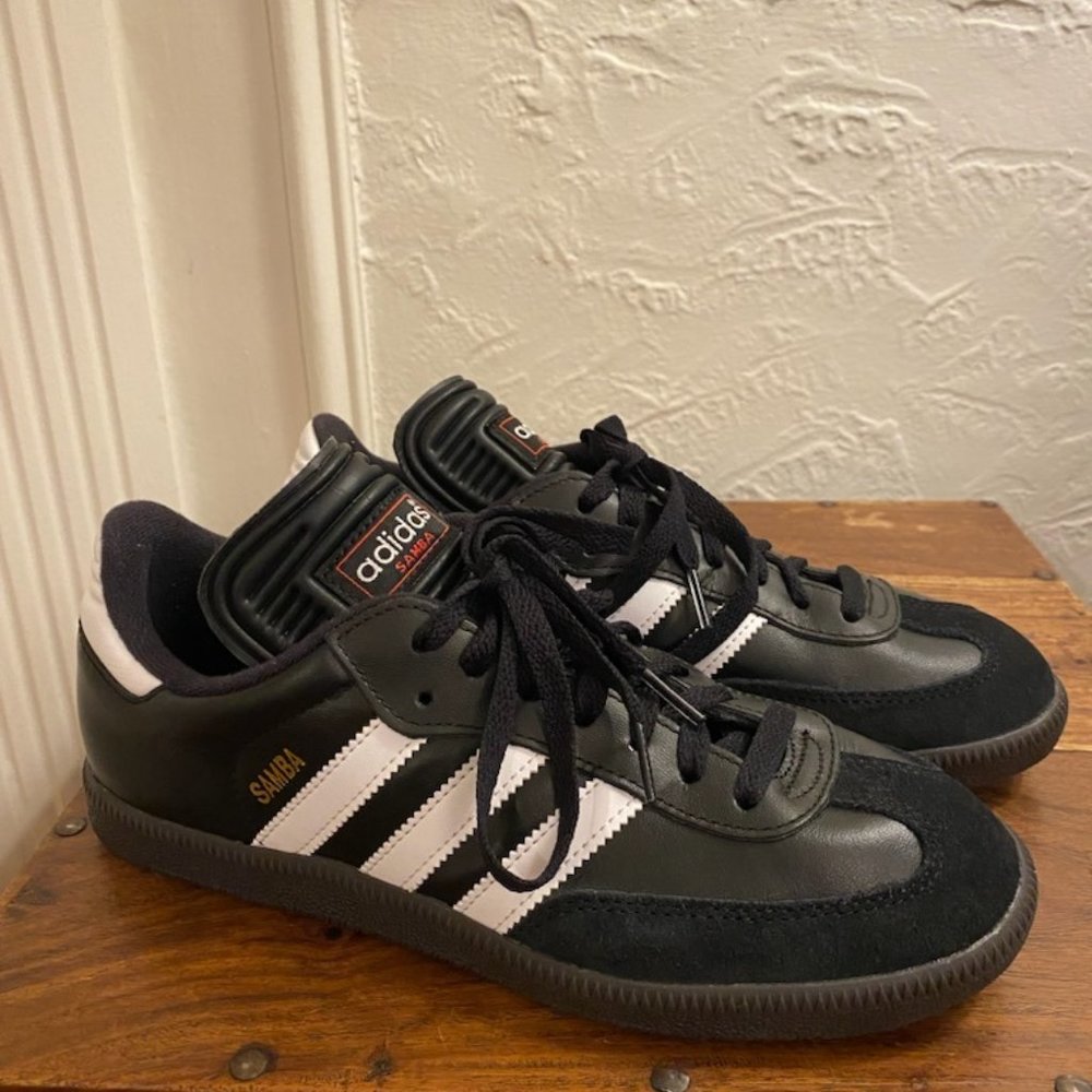 Brand New Classic Black Adidas Sambas (Mens 7.5)
